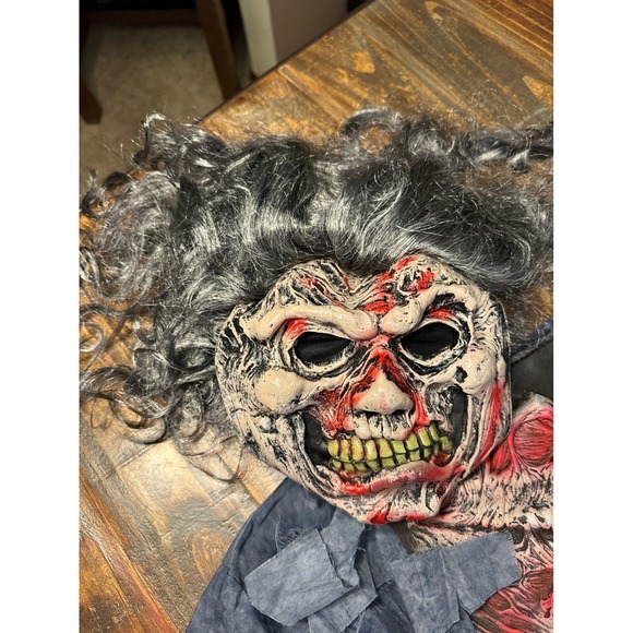 Spirit Complete Zombie Costume Mask Wig Gloves Shirt Pants Boys Large‎ 12-14 - Picture 6 of 14